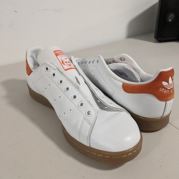 adidas stan smith with gum sole